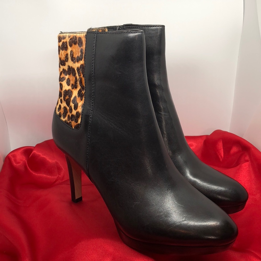 Tahiti Bootie